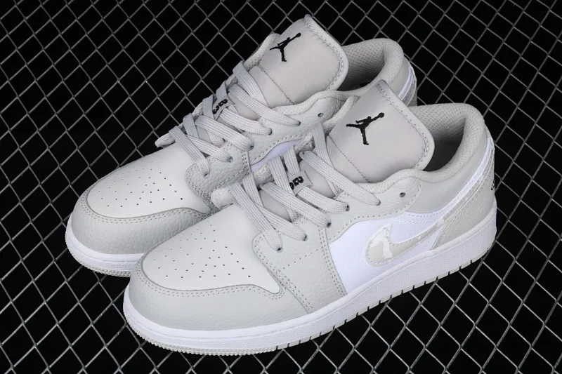 All categories Air Jordan Jordan series basketball shoes Air Jordan 1 Low G version pure original Air Jordan 1 Low GS AJ1 Joe 1 low-top white gray camouflage low-top basketball shoes DD3234-100